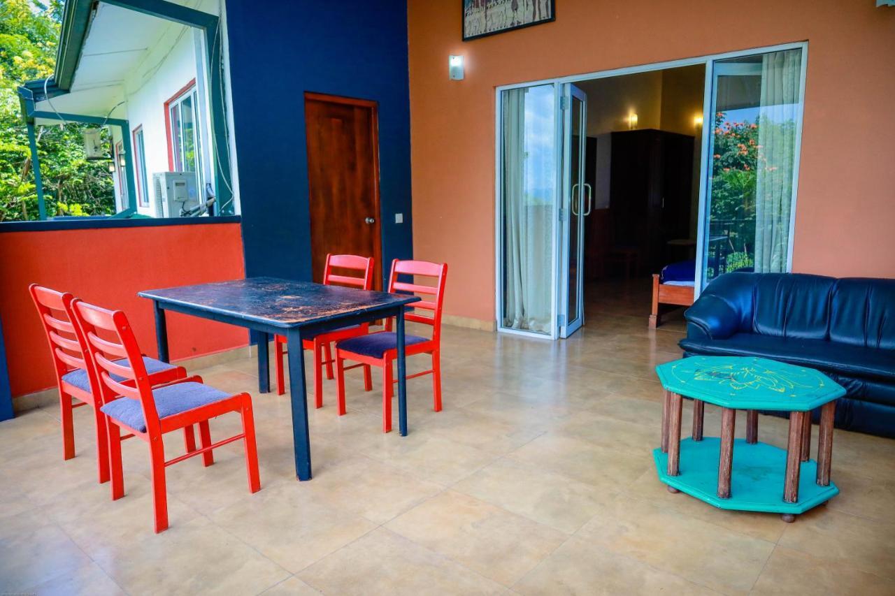 Funk Bunk - Mount View Lodge Kandy Luaran gambar