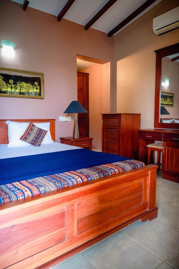 Funk Bunk - Mount View Lodge Kandy Luaran gambar