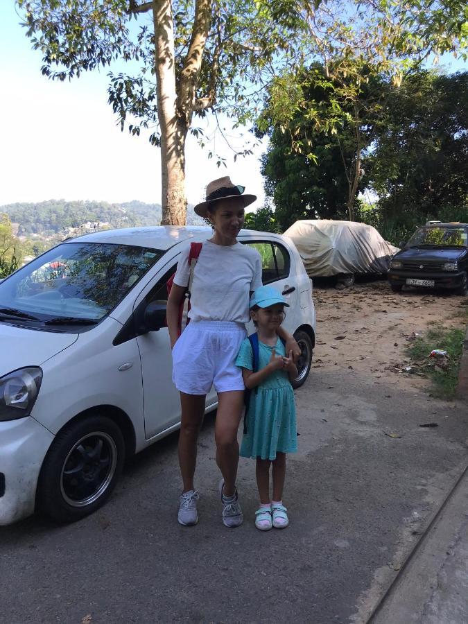 Funk Bunk - Mount View Lodge Kandy Luaran gambar